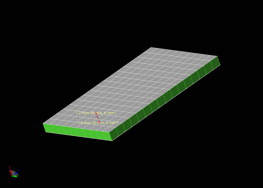  图 1：贴片天线的网格表示法，显示偏移馈电。